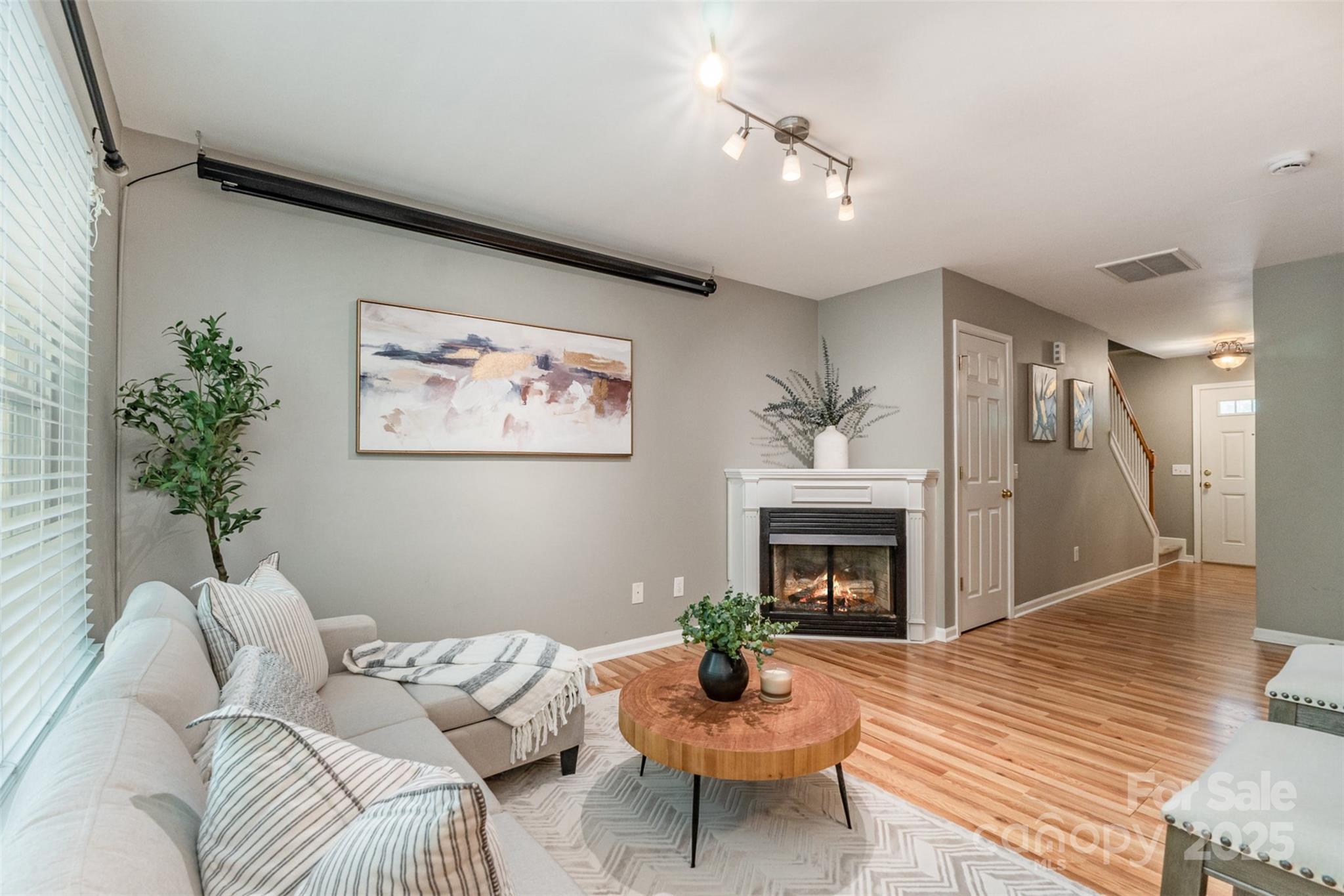 10421 Columbia Crest Court