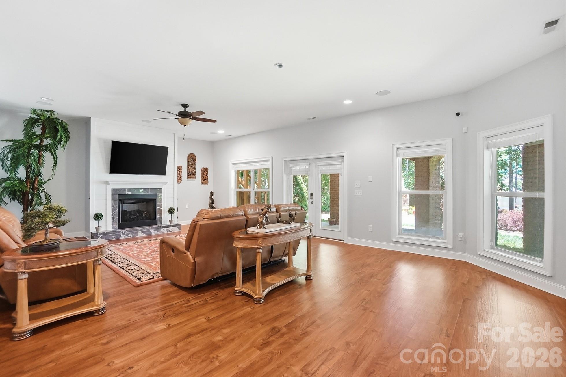 The Landing - Residential