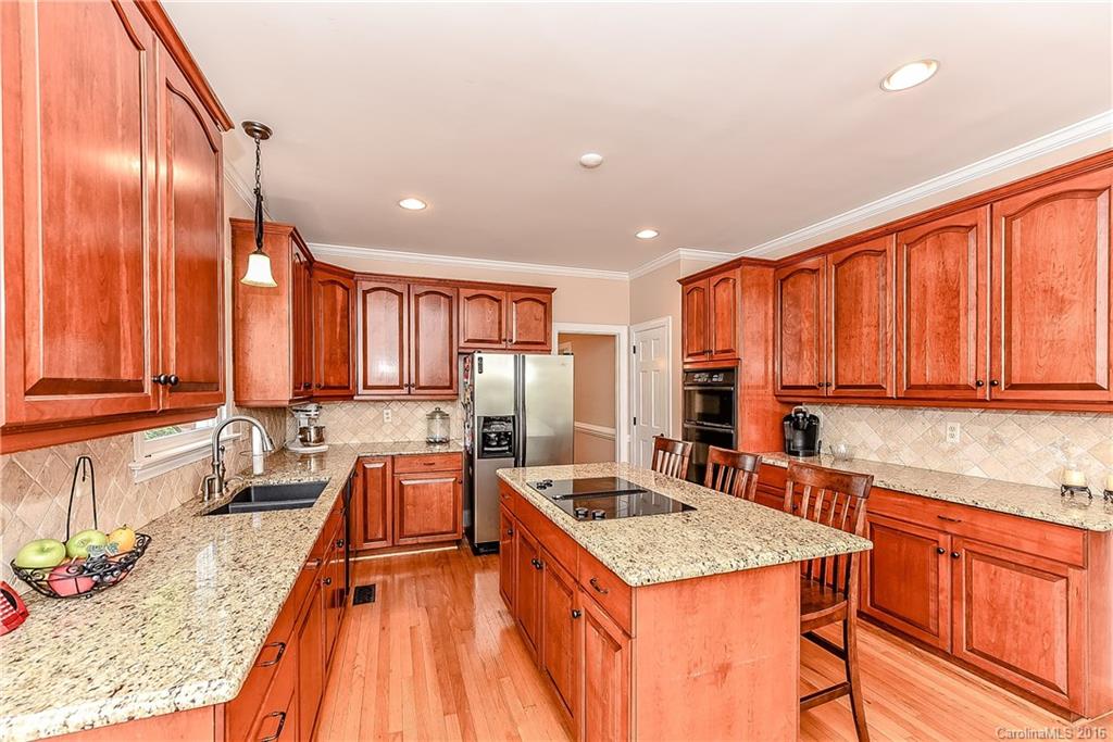 Beacon Knoll - Residential