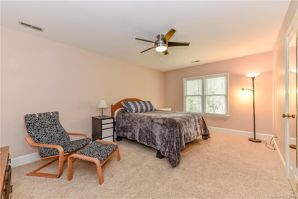 Beacon Knoll - Residential