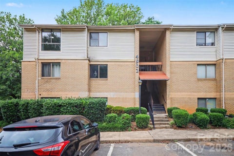 Photo of 4902 Spring Lake Drive #E, Charlotte, NC 28212 (MLS # 4411853)