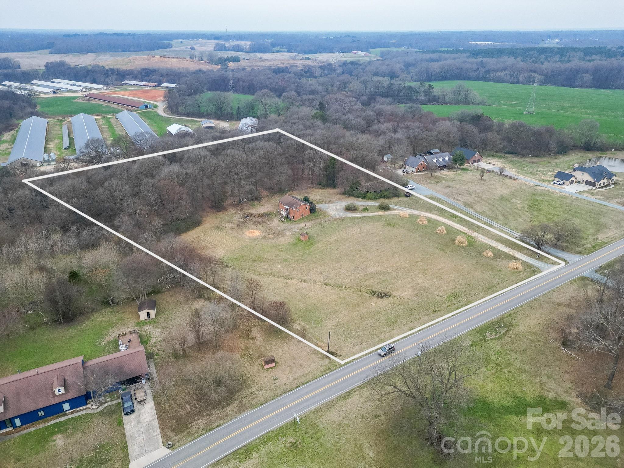 3211 Old Camden Road