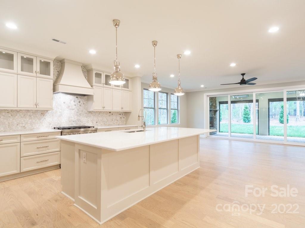 Riverchase Estates - Residential