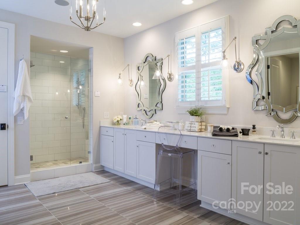 Riverchase Estates - Residential