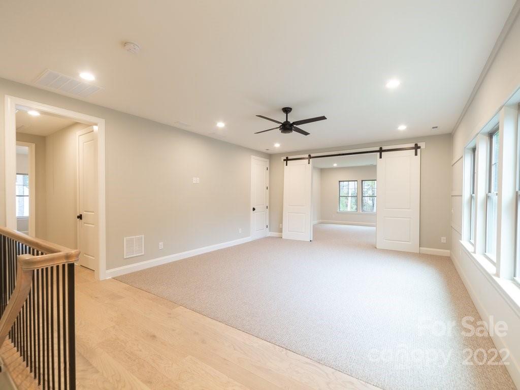 Riverchase Estates - Residential