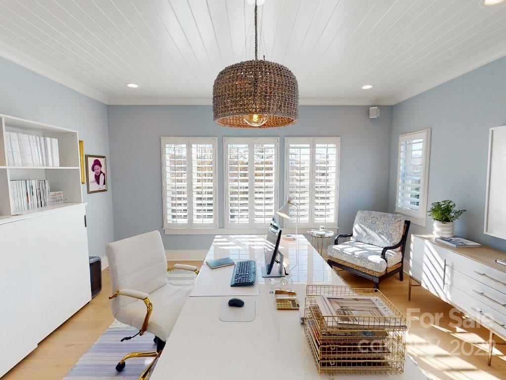 Riverchase Estates - Residential