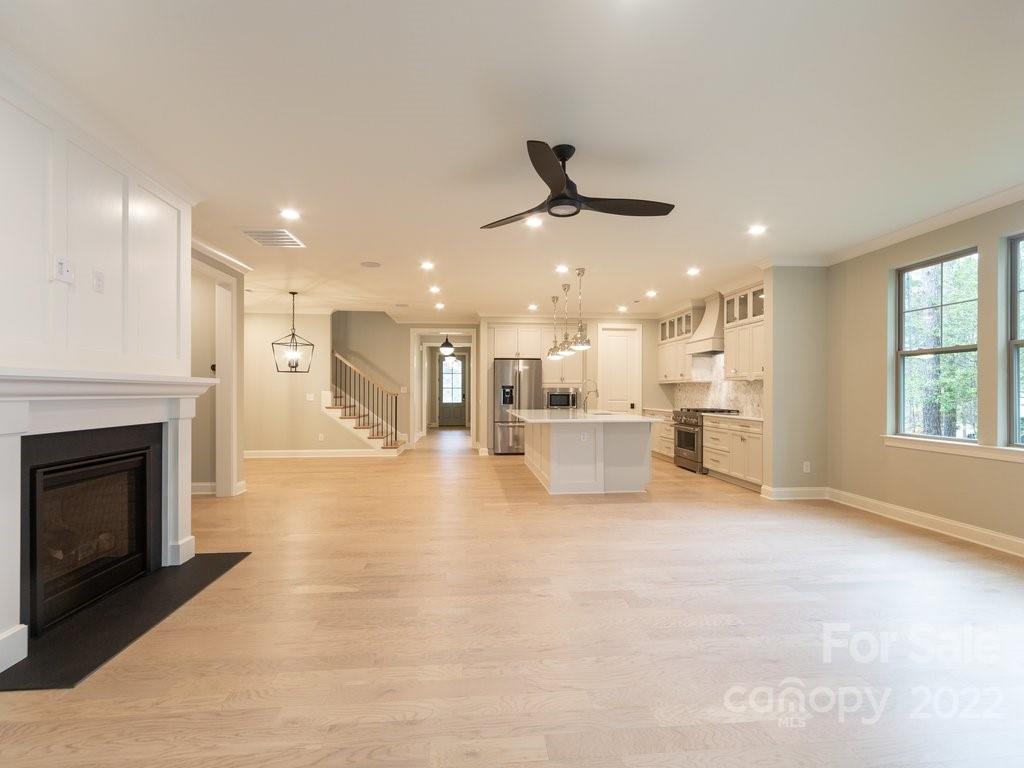 Riverchase Estates - Residential