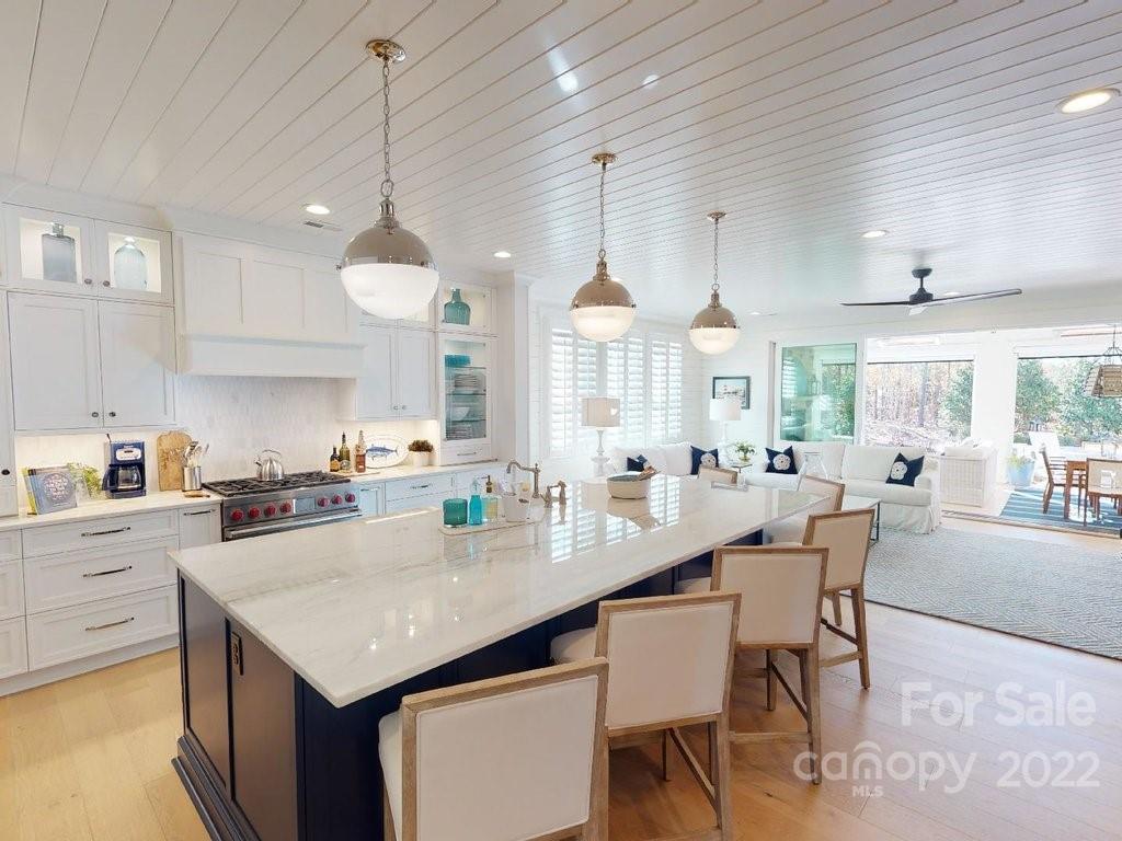 Riverchase Estates - Residential