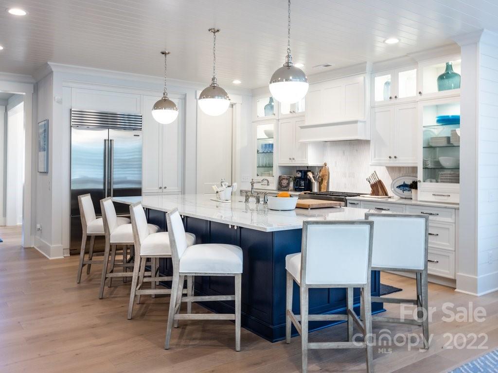 Riverchase Estates - Residential