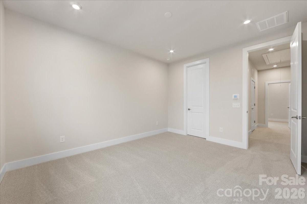 Context at Oakhurst - Residential