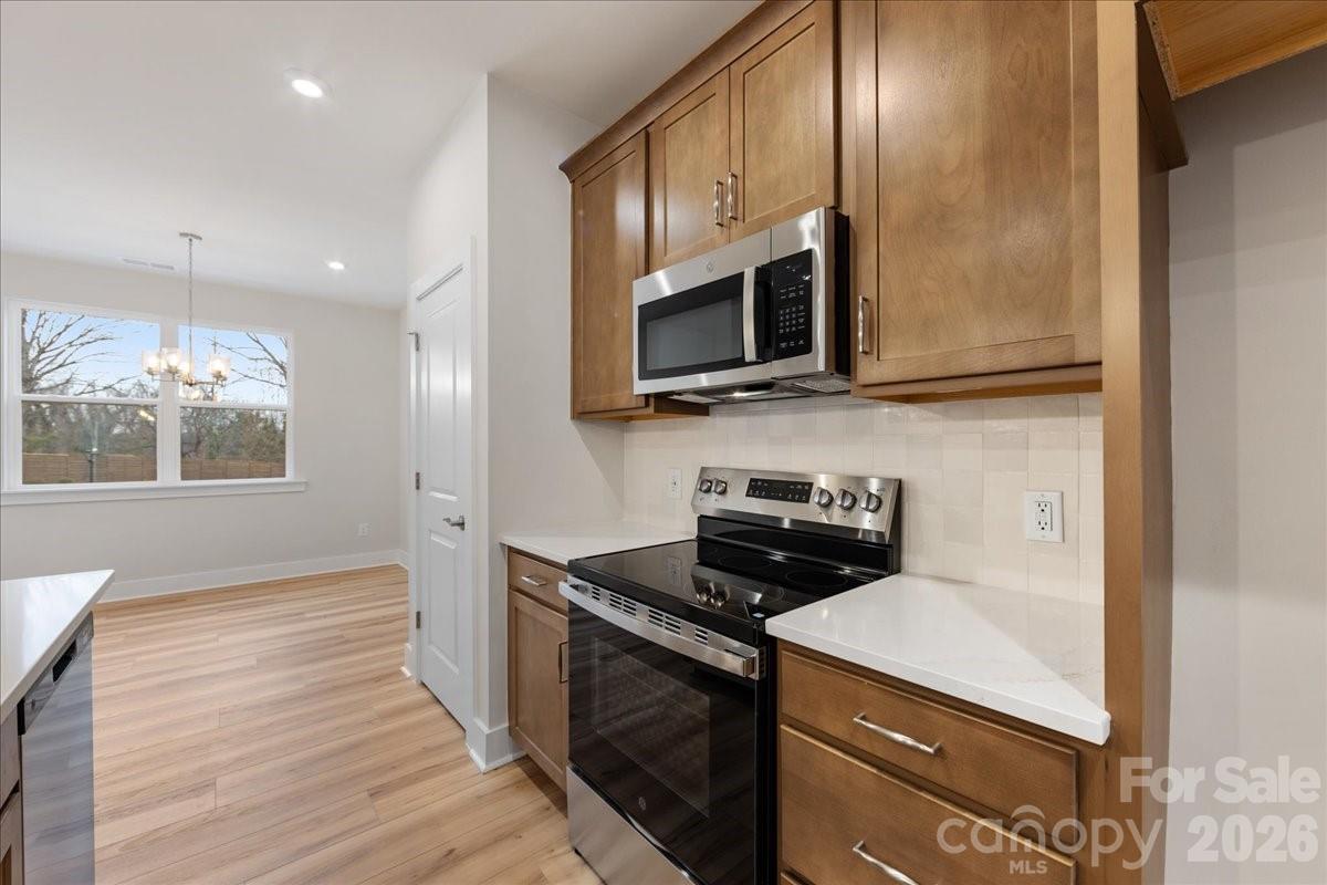 Context at Oakhurst - Residential