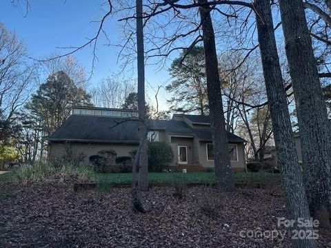 2 Sunrise Point Road Lake Wylie SC 29710