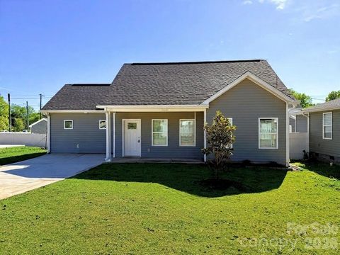 3800 Freedom Drive Charlotte NC 28208