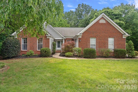 Photo of 207 Kilborne Road, Mooresville, NC 28117 (MLS # 4373290)