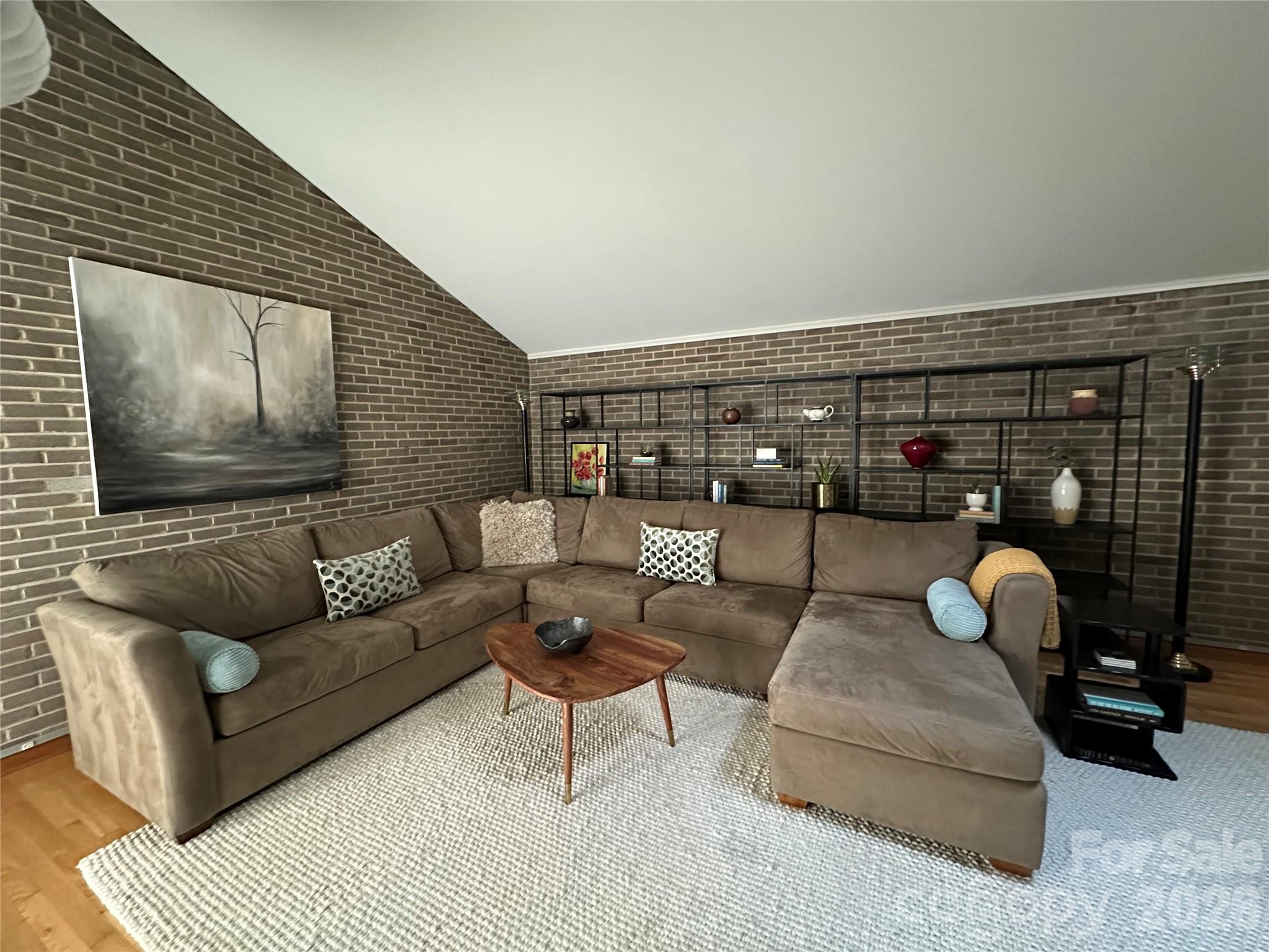 3316 Johnny Cake Lane