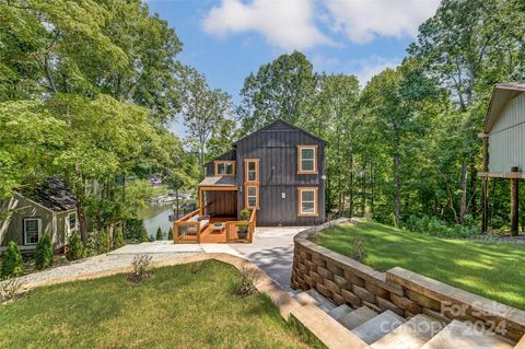 A home in Tega Cay