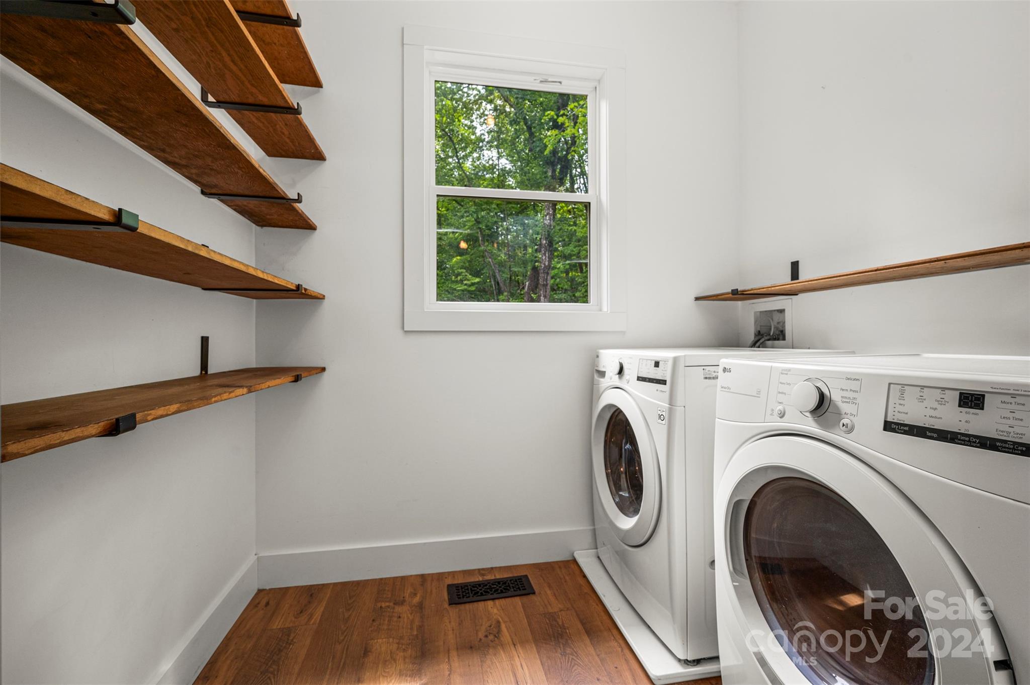 Gillette Woods - Residential