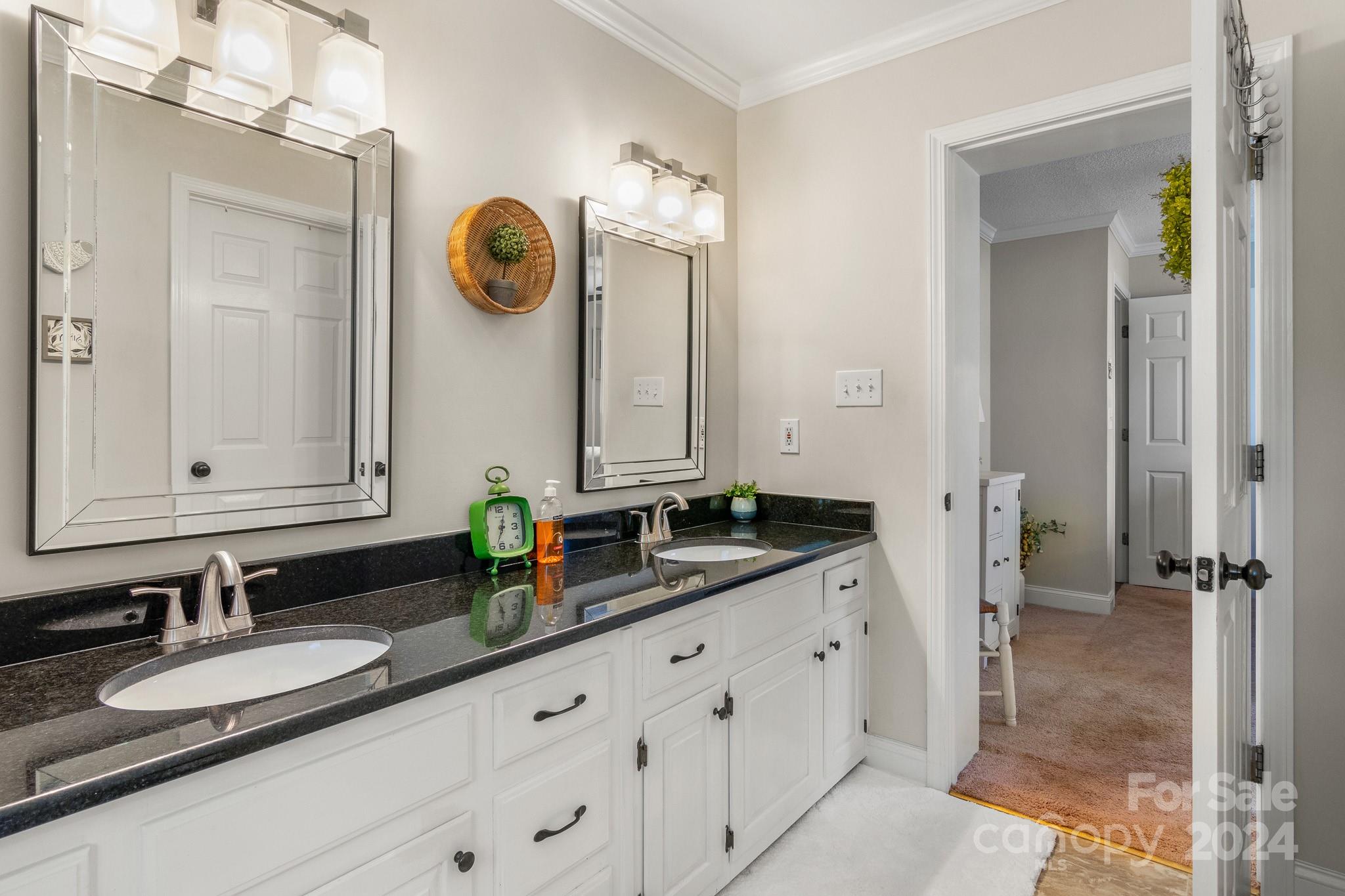 Country Club Heights - Residential