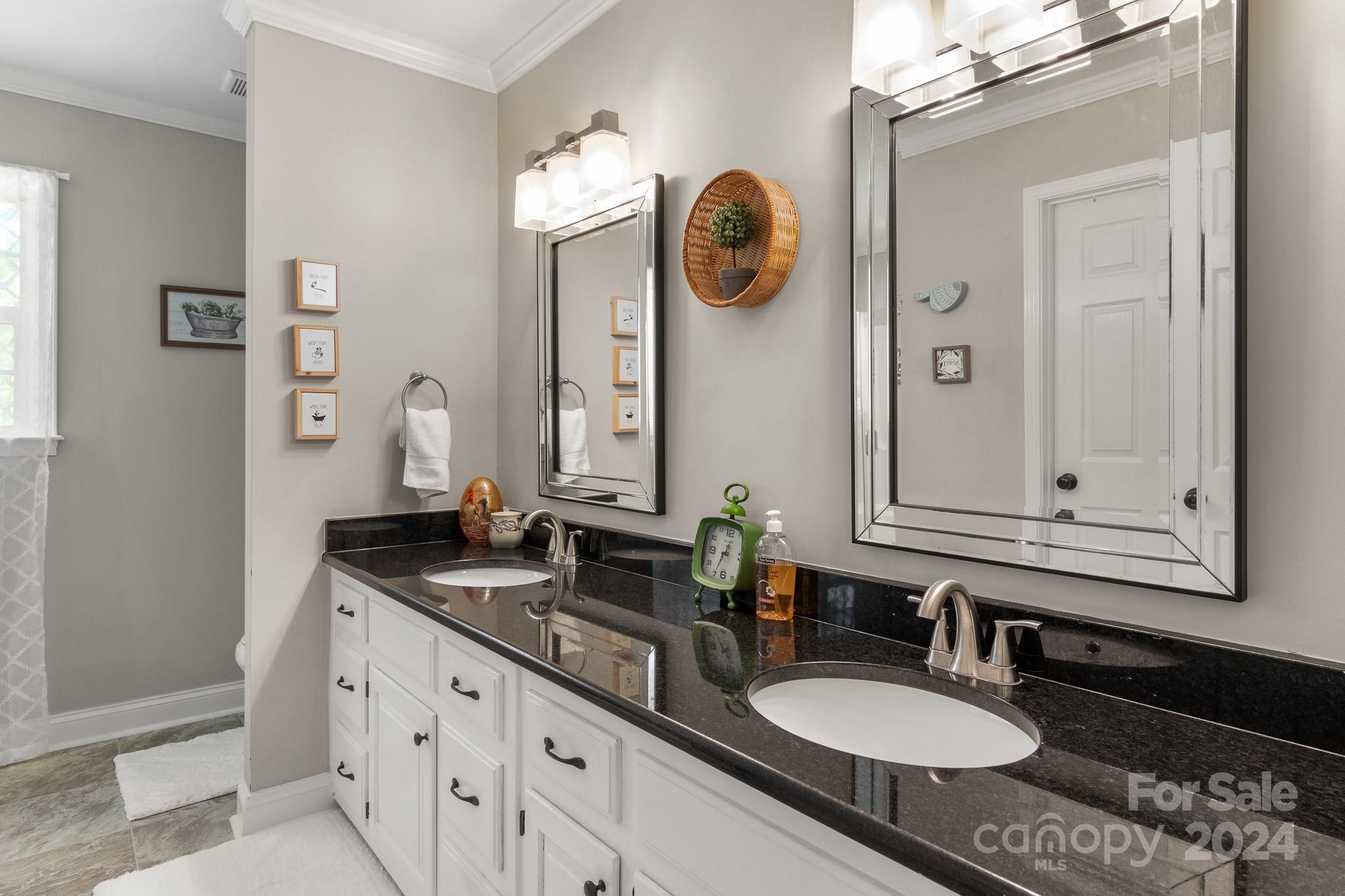 Country Club Heights - Residential