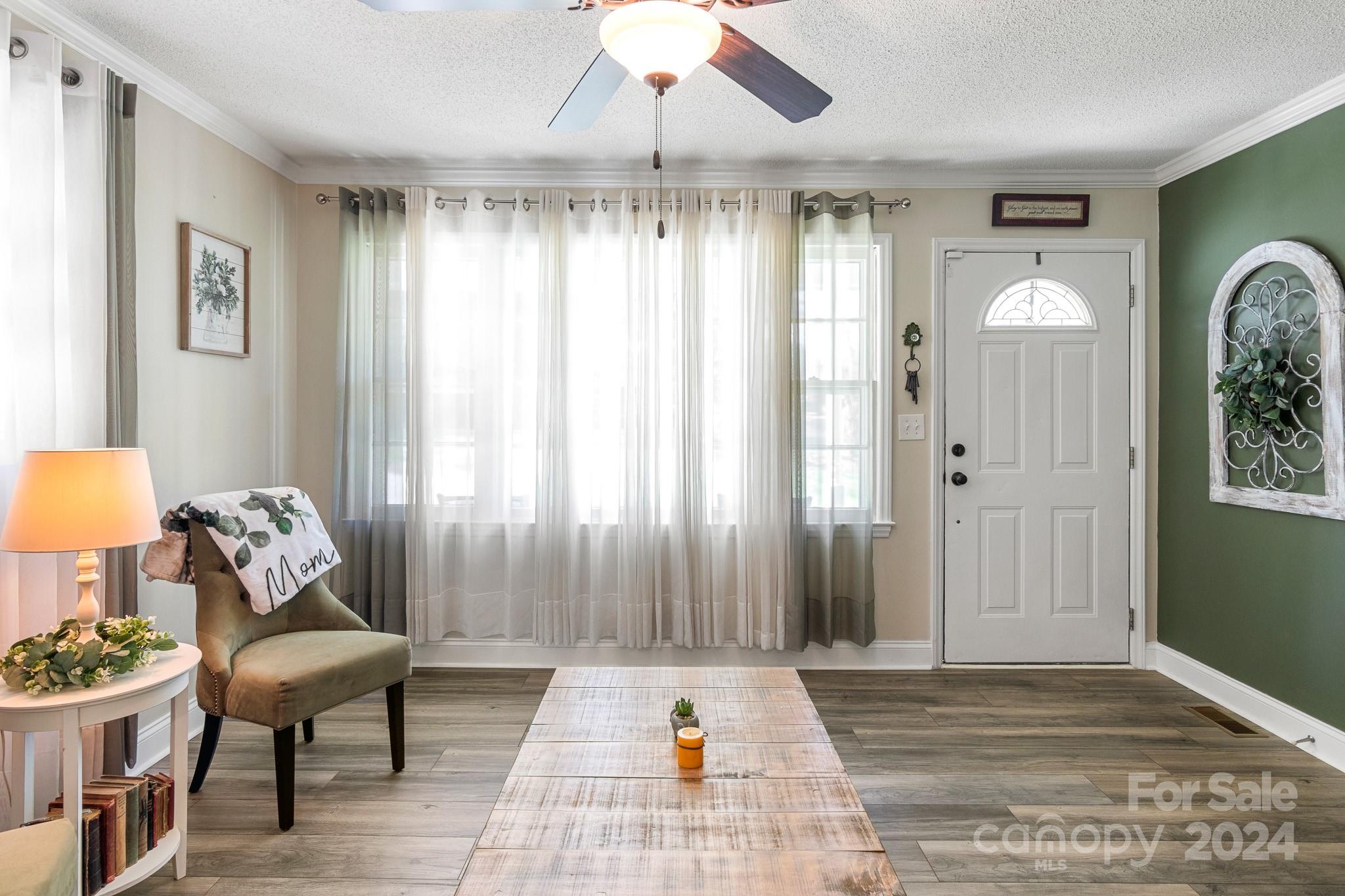 Country Club Heights - Residential