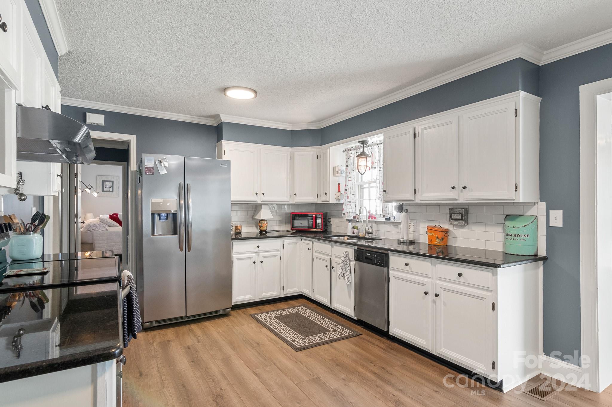 Country Club Heights - Residential