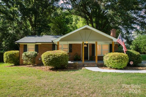 A home in Waxhaw