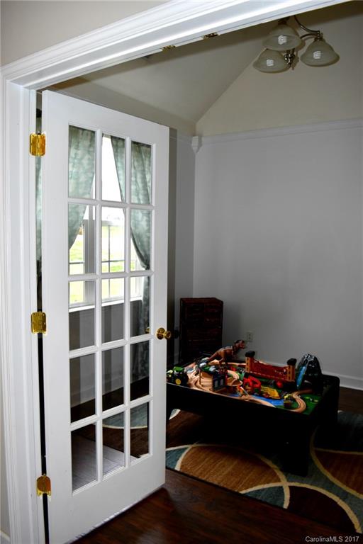 Kiser Woods - Residential