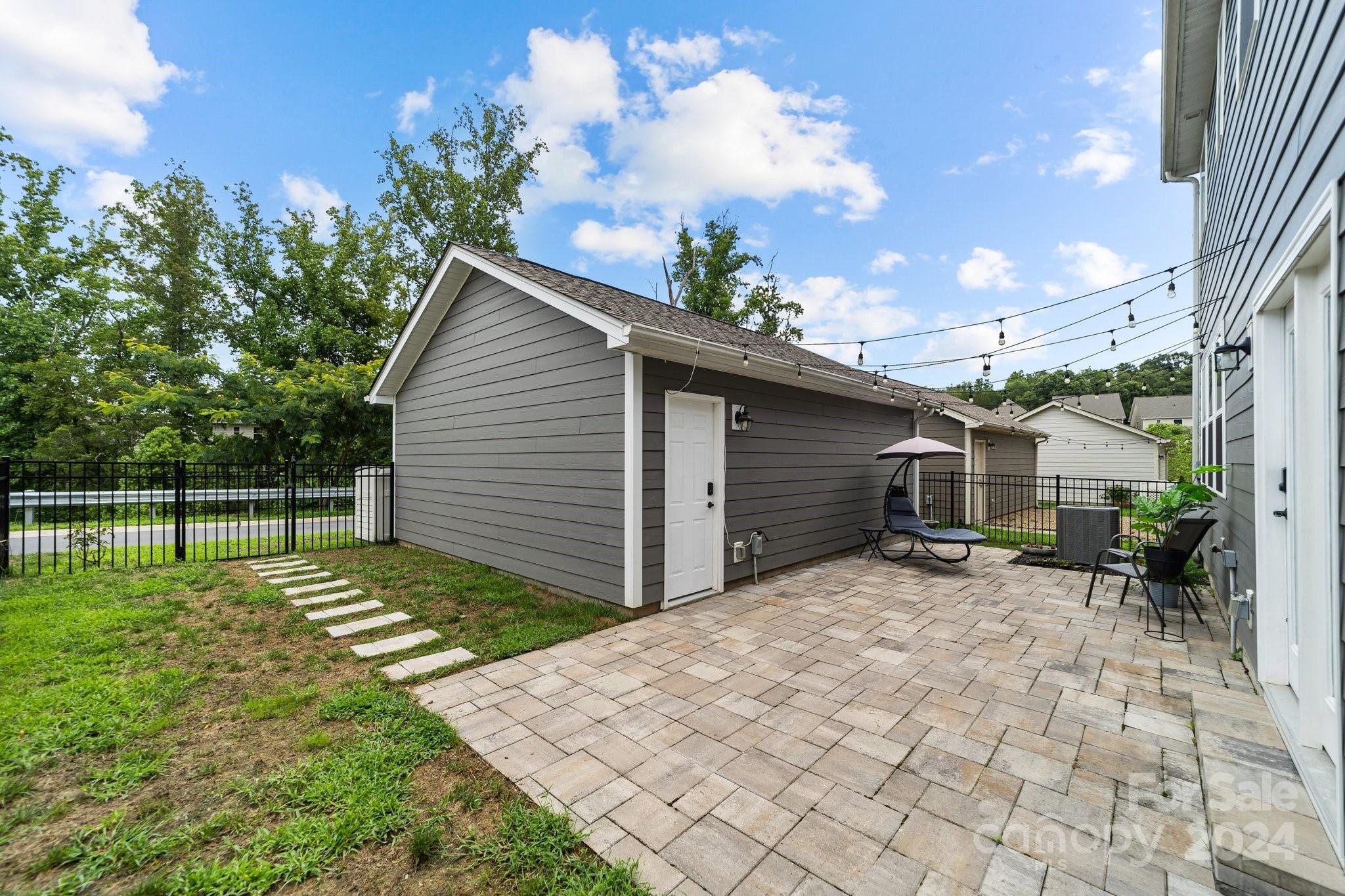 Davidson East - Residential