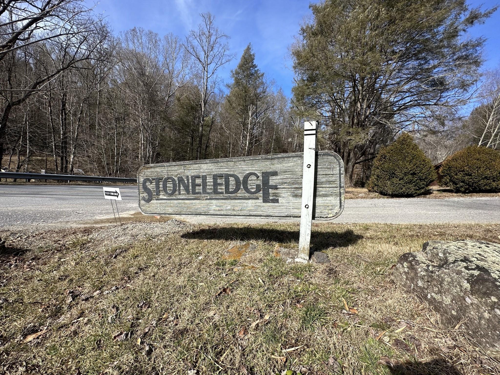 Stoneledge - Land
