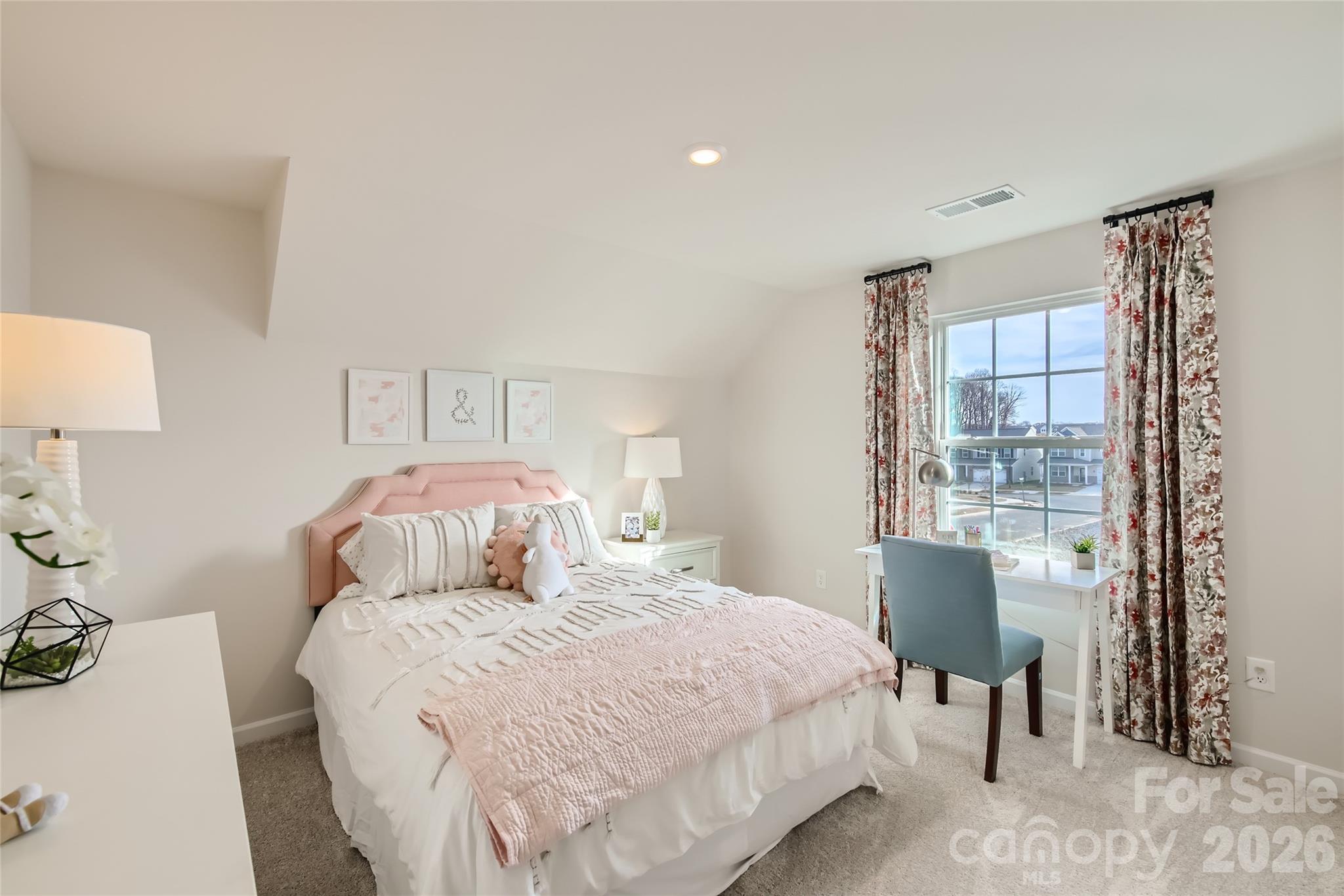 Elizabeth - Residential