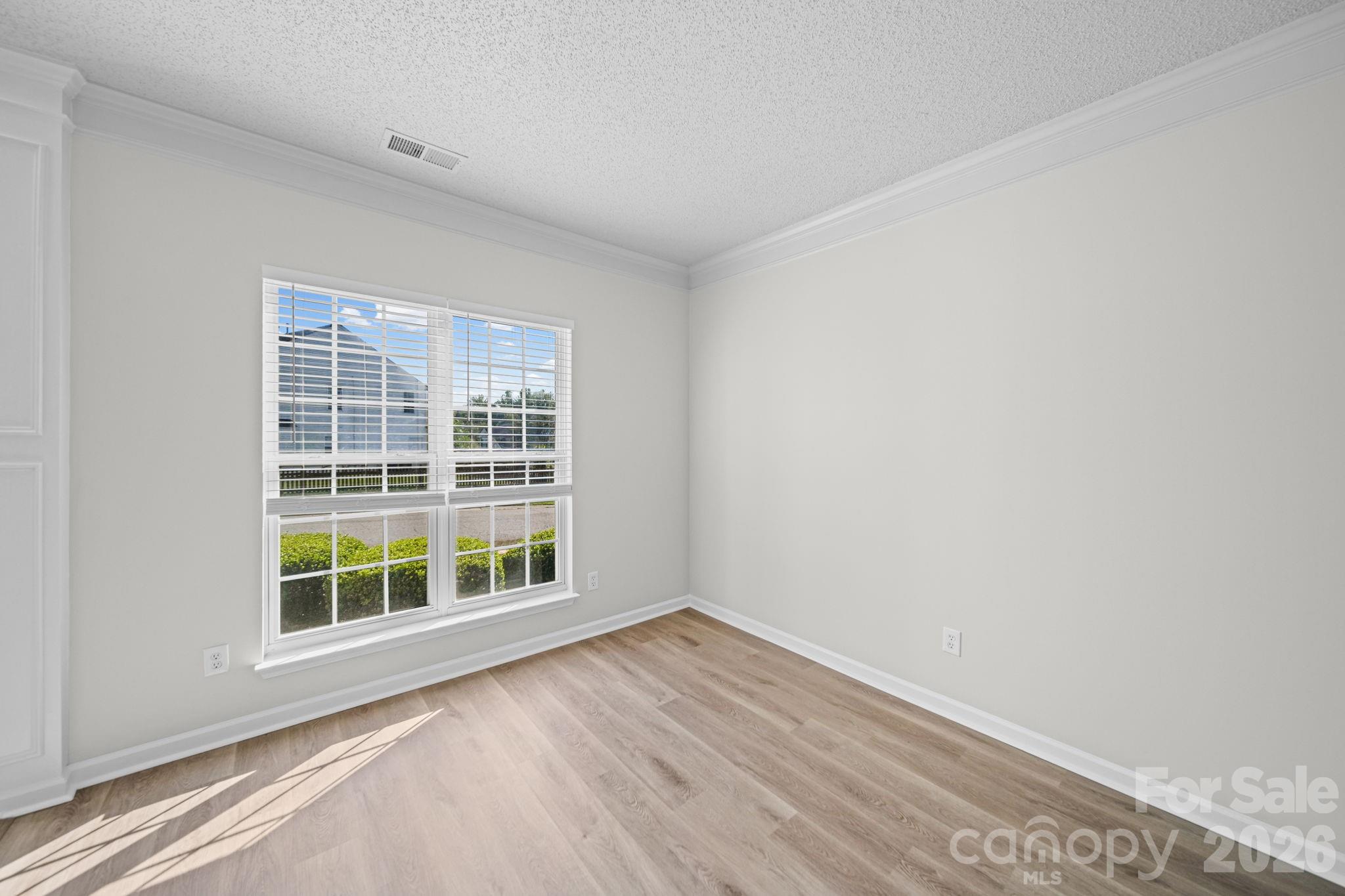 9105 Shepparton Drive