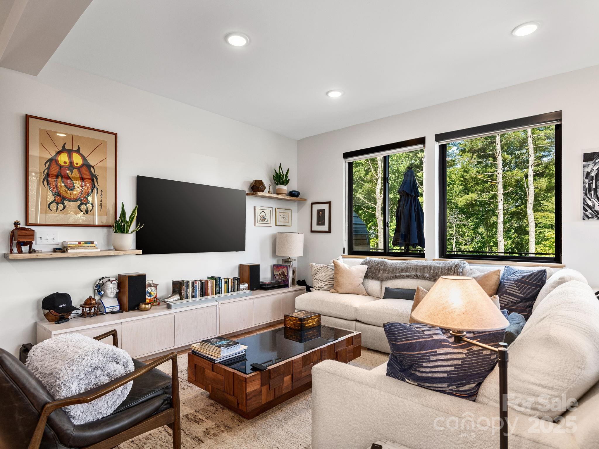 434 Creek Side Drive