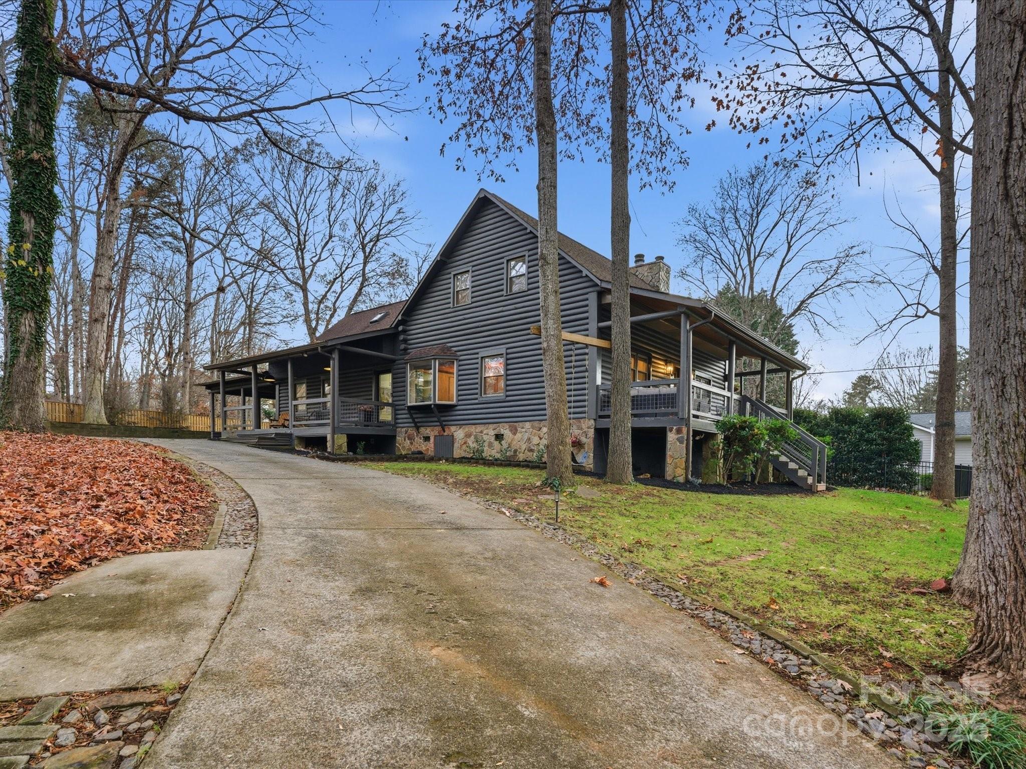 19810 Schooner Drive