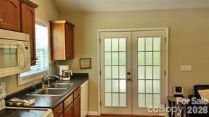 Barefoot Landing - Residential