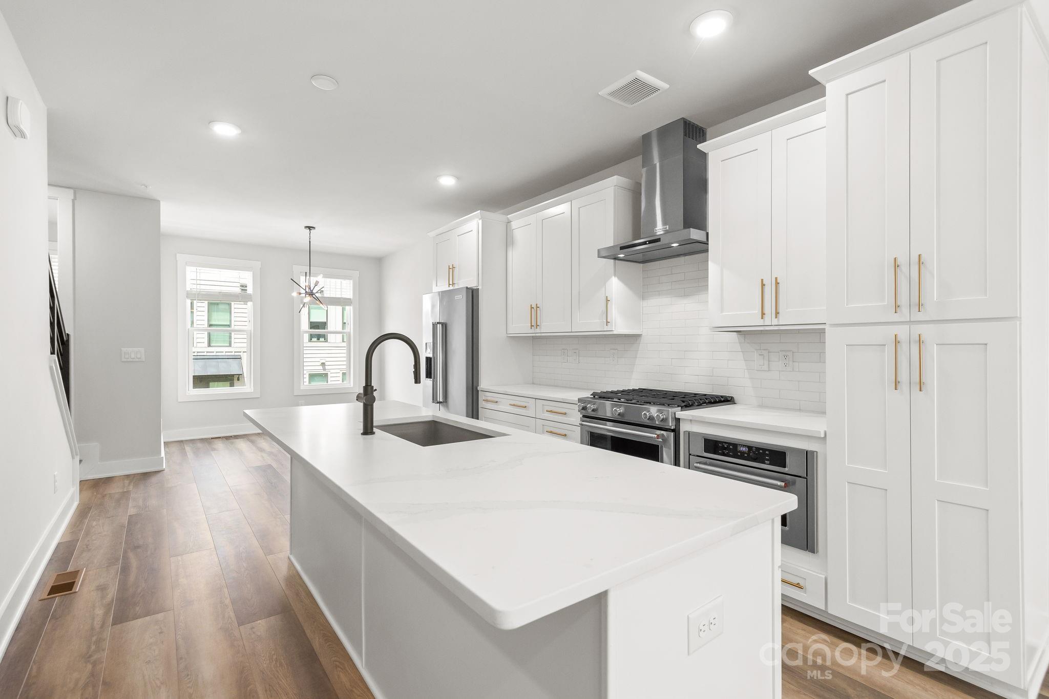 4011 Tundra Road