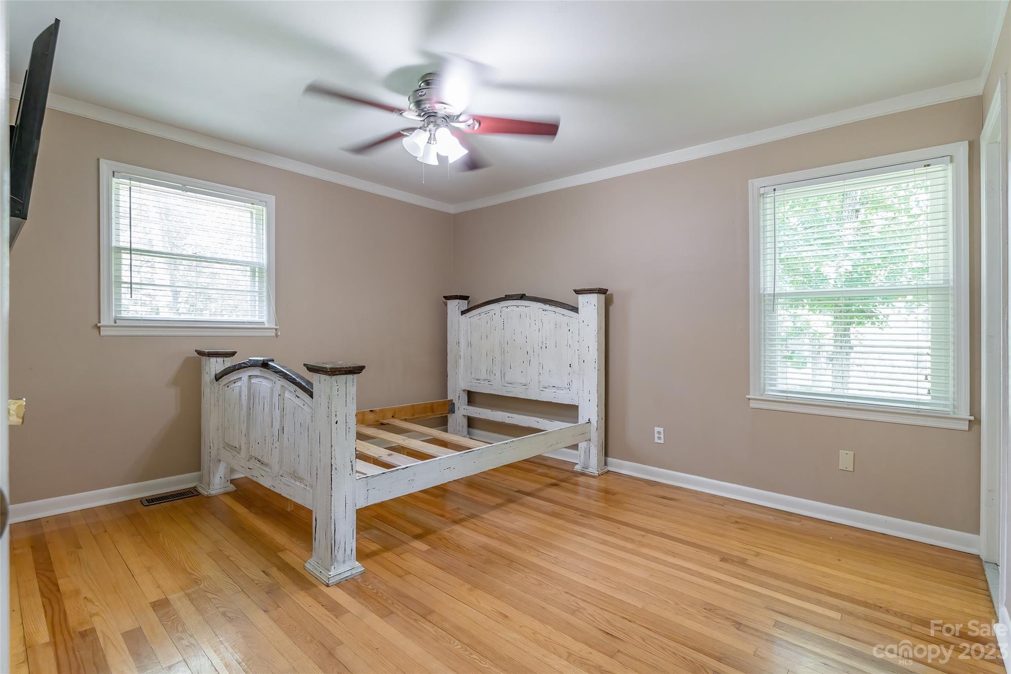 Country Club Heights - Residential