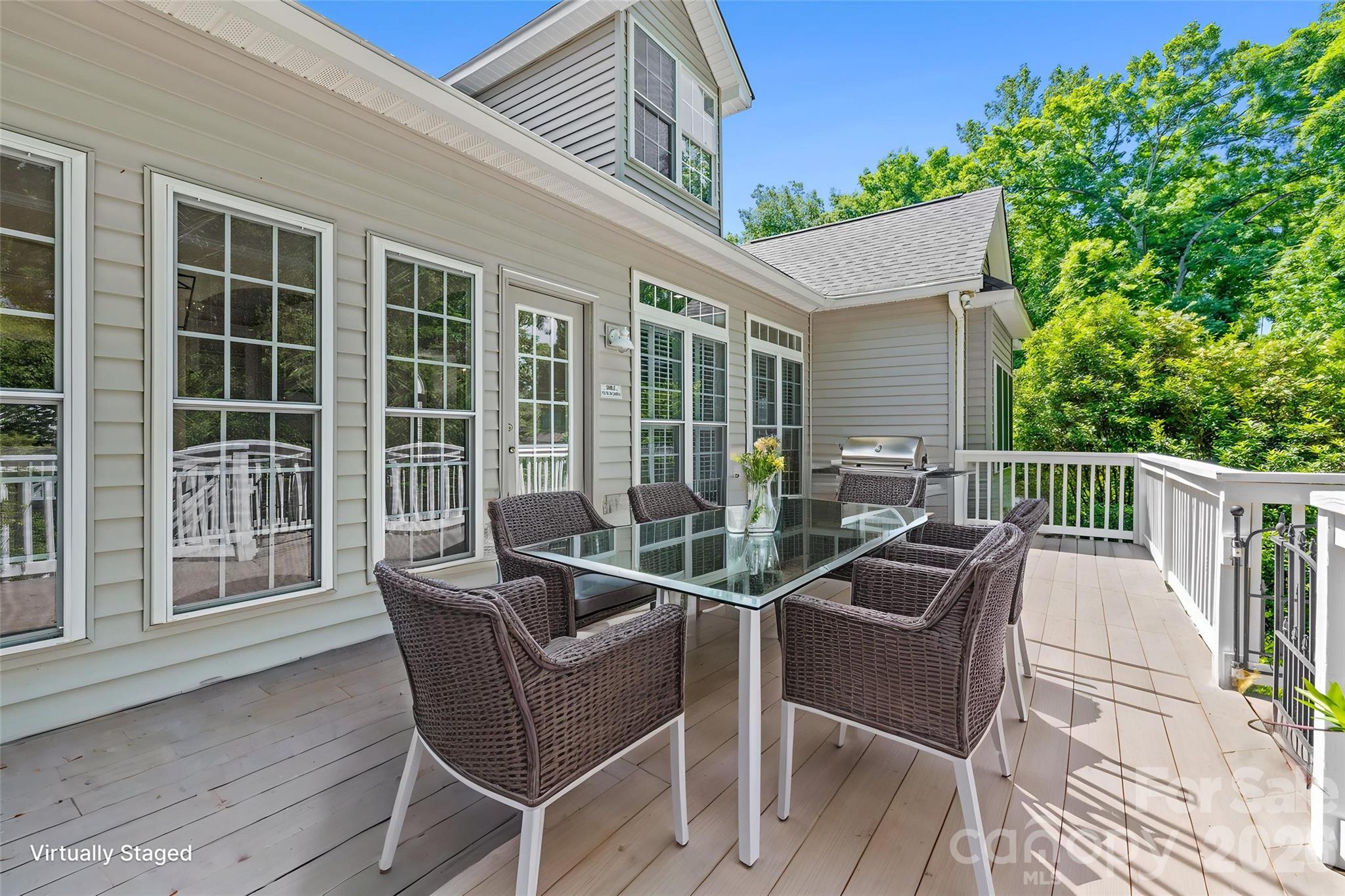 Hampton Woods - Residential