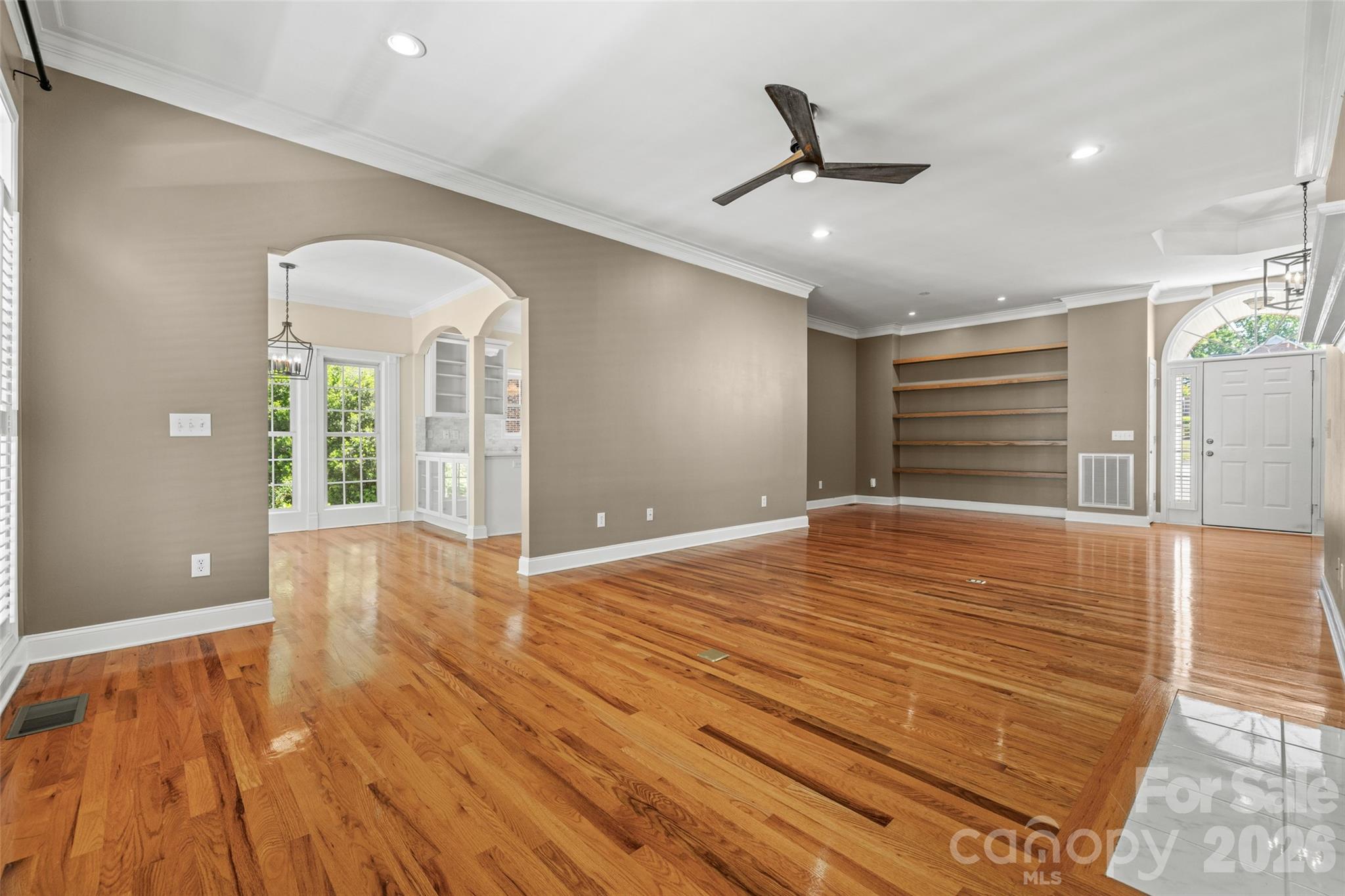 Hampton Woods - Residential