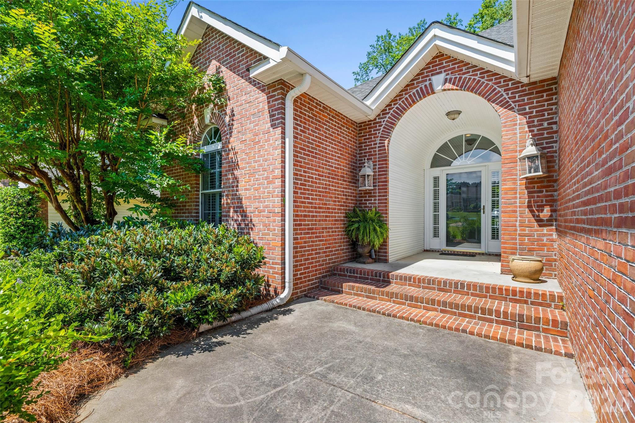 Hampton Woods - Residential