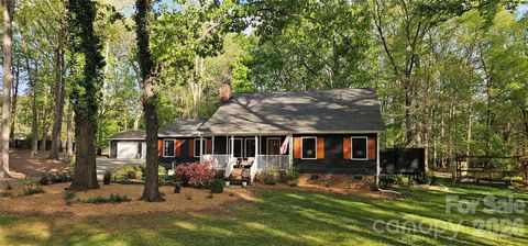 Photo of 2540 Bain Farm Road, Mint Hill, NC 28227 (MLS # 4364155)