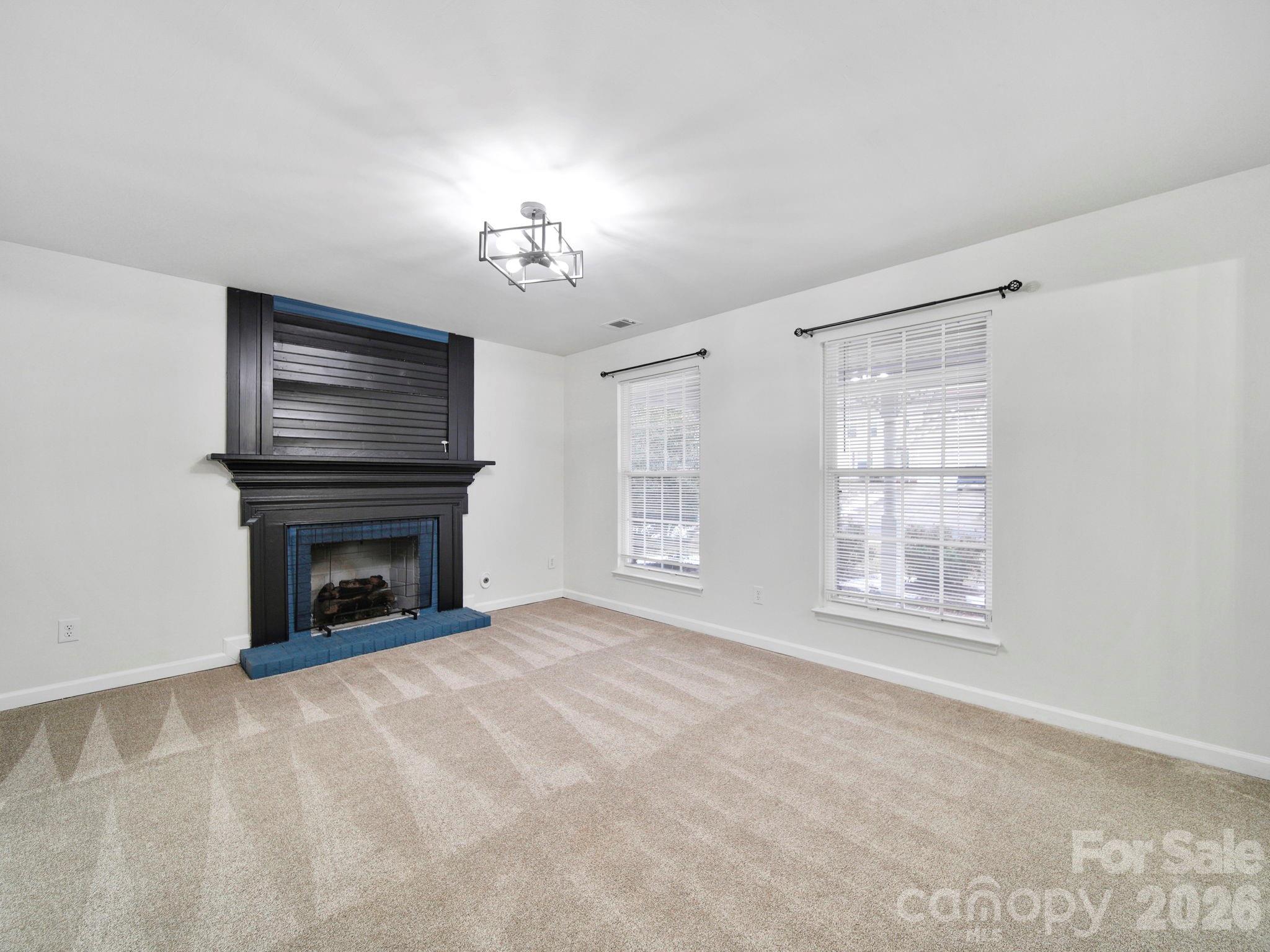 1908 Pine Mountain Road