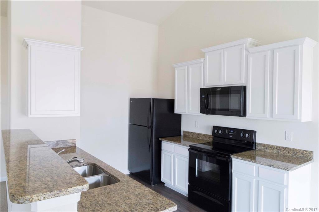 Woodside At Mountain View - Residential