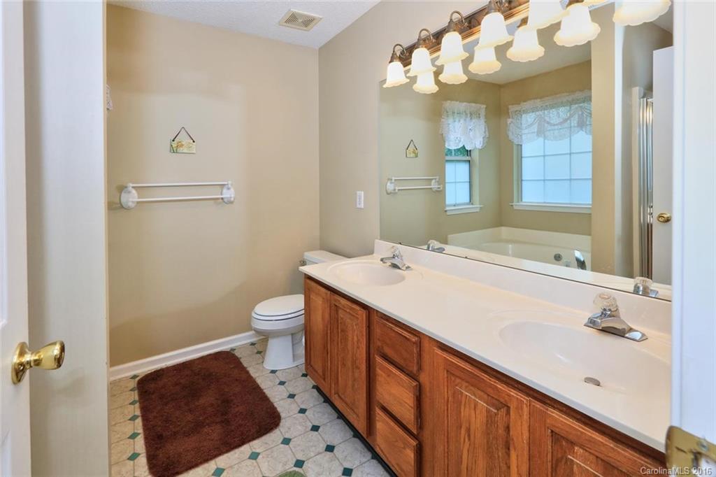 Lake Park - Residential