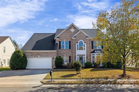 Photo of 813 Circle Trace Road, Monroe, NC 28110 (MLS # 4316410)