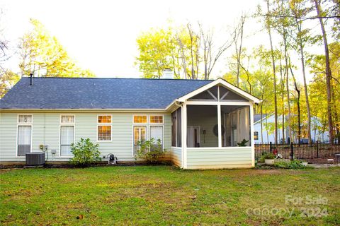 A home in Huntersville