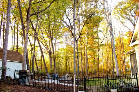 A home in Huntersville