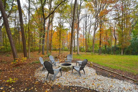 A home in Huntersville