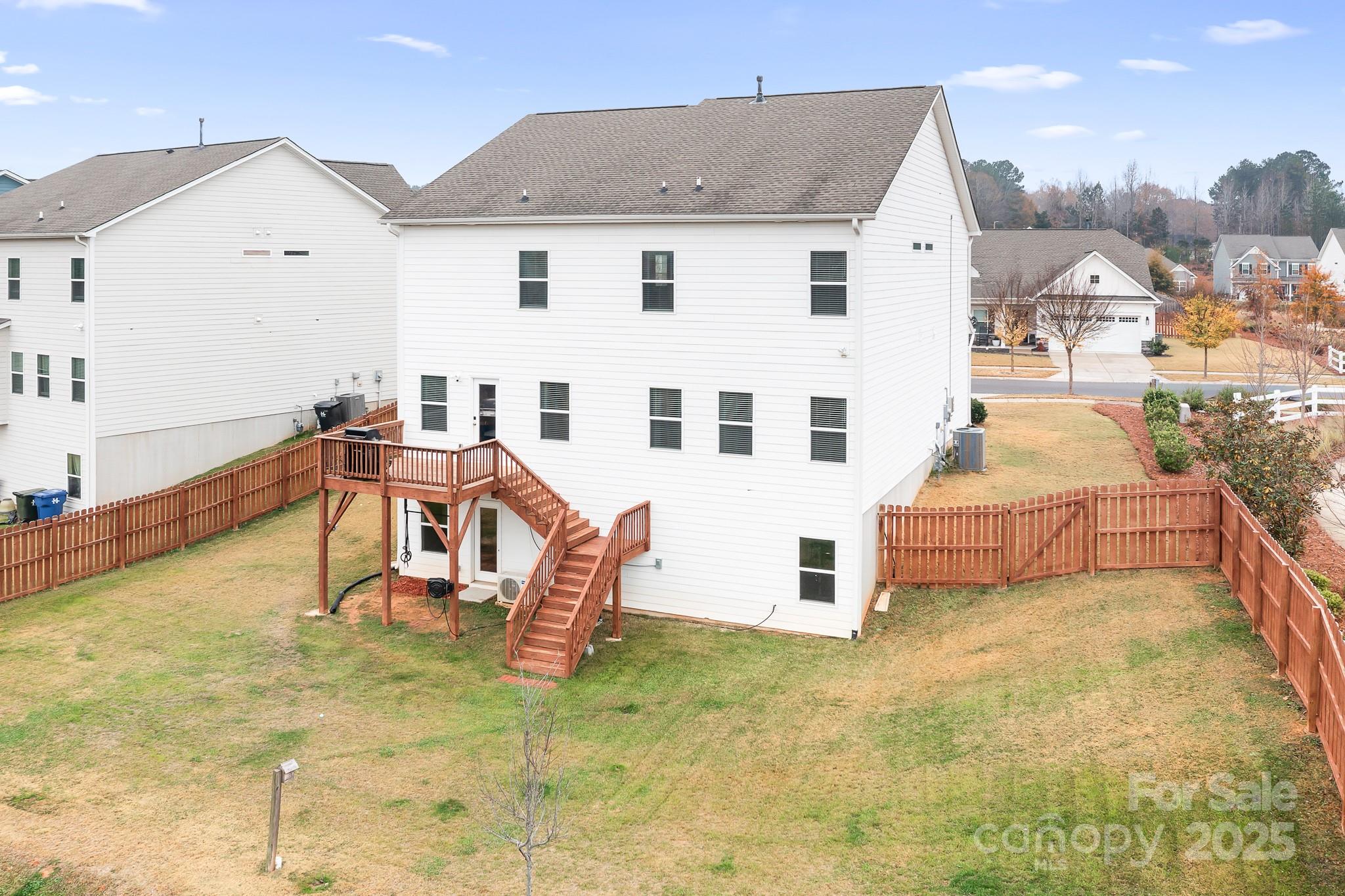 The Pines - Residential