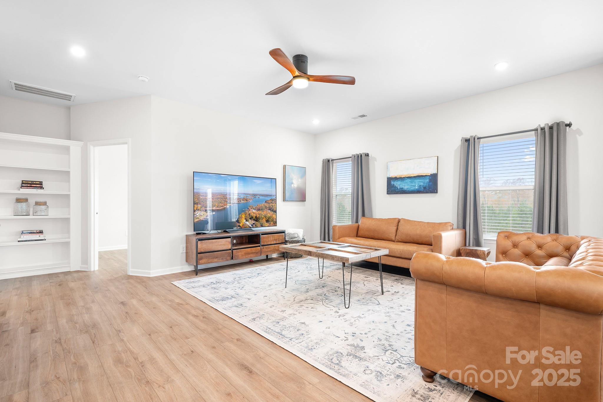 The Pines - Residential