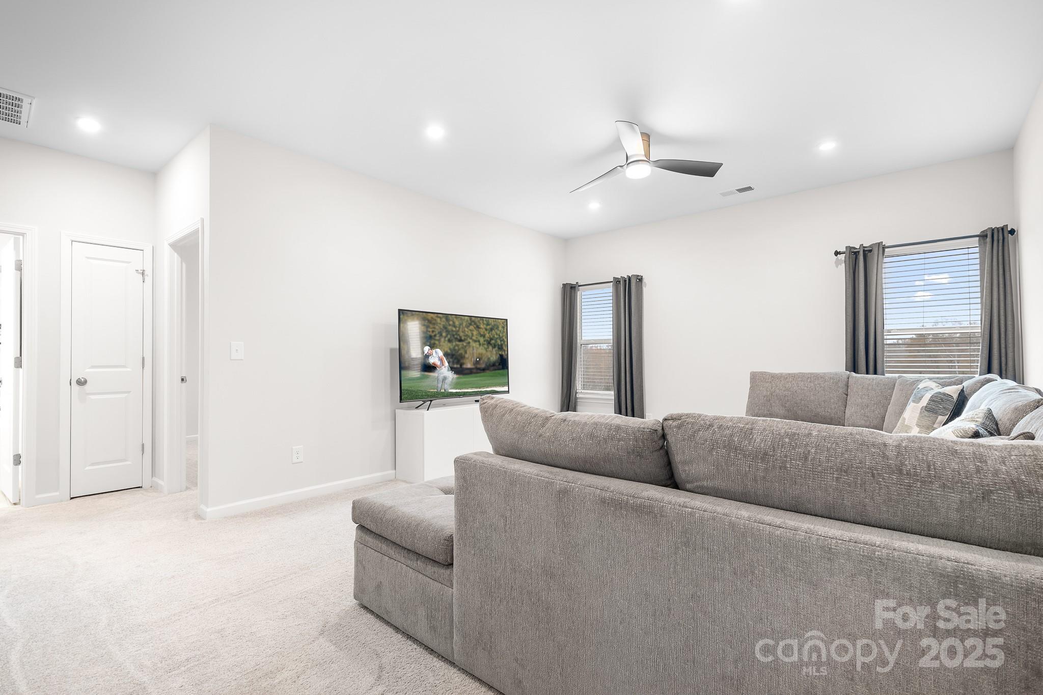 The Pines - Residential